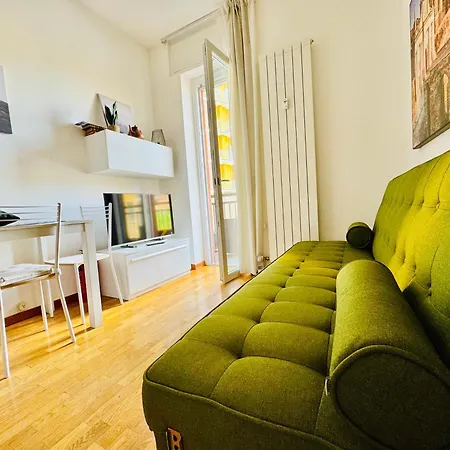 Quiet Flat Free Parking Daire